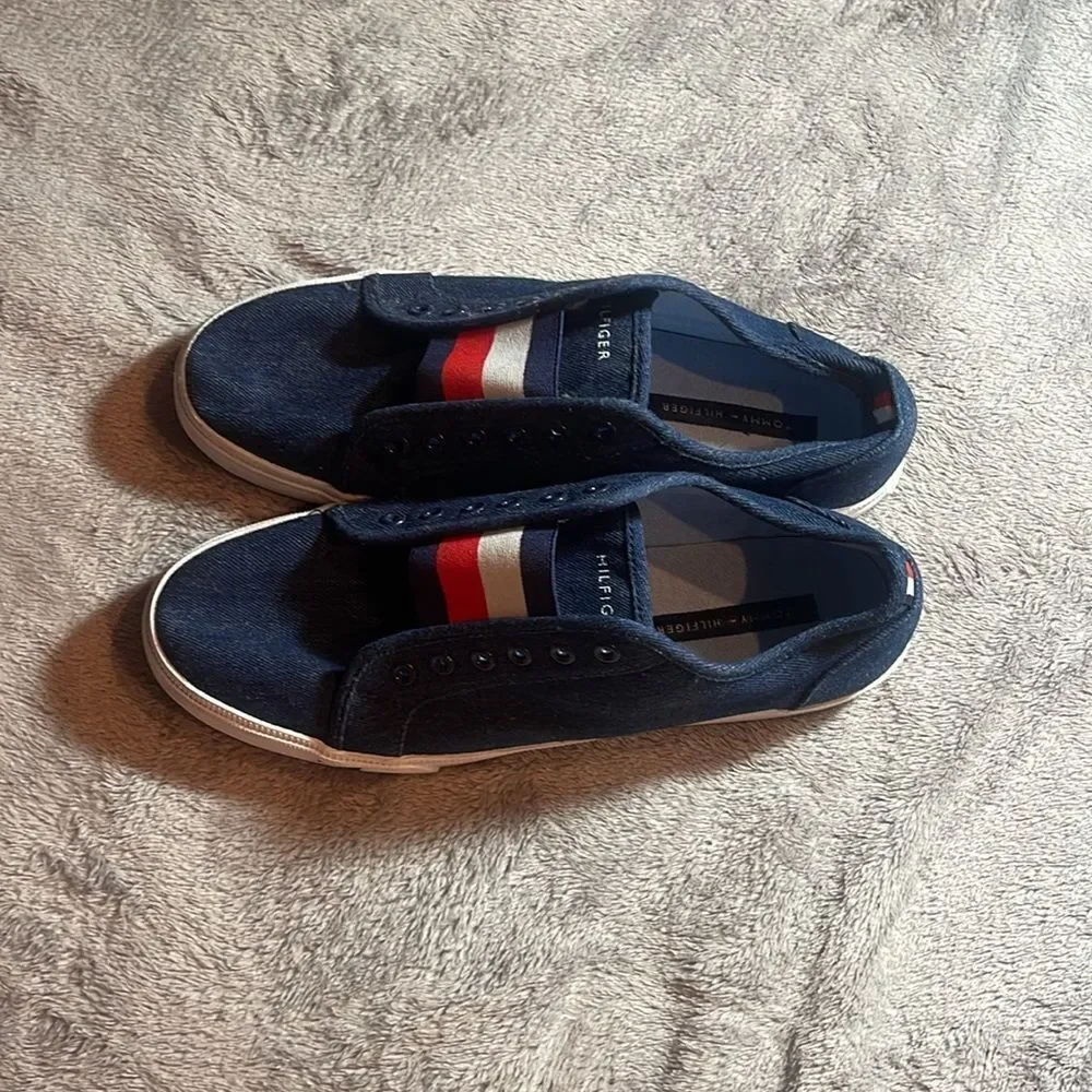 Tommy Hilfiger slip on shoes size 9M
